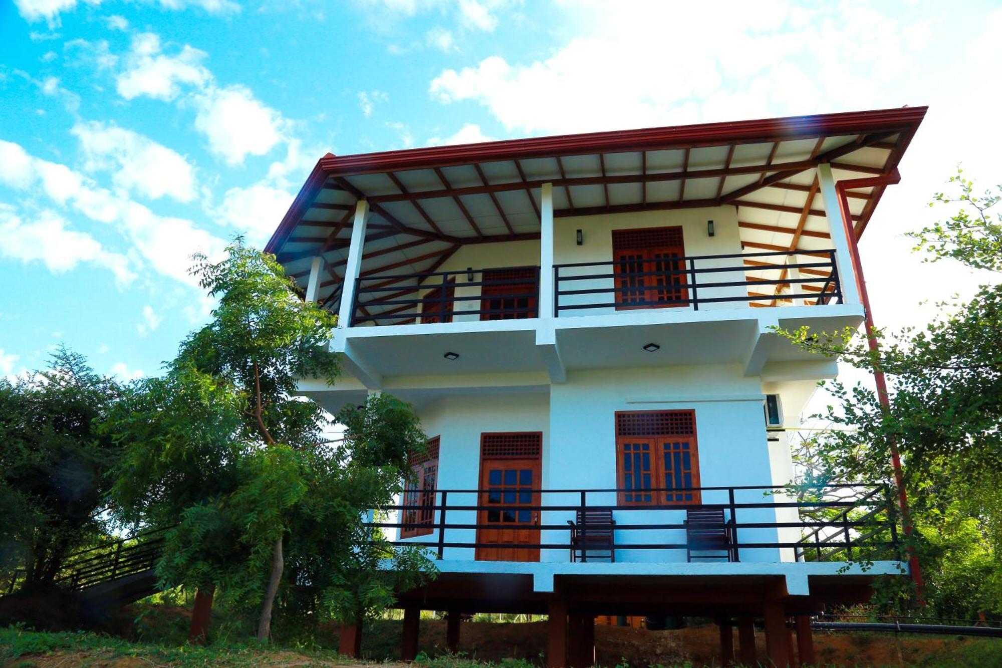 Lake Villa Resort Tissamaharama Ngoại thất bức ảnh